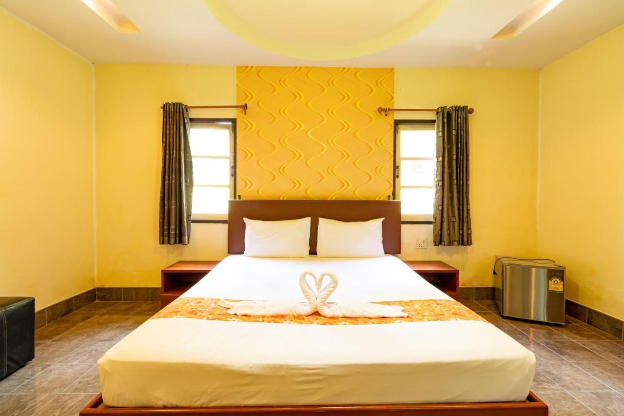 Ban Suan Chomdao Resort Songkhla Bagian luar foto